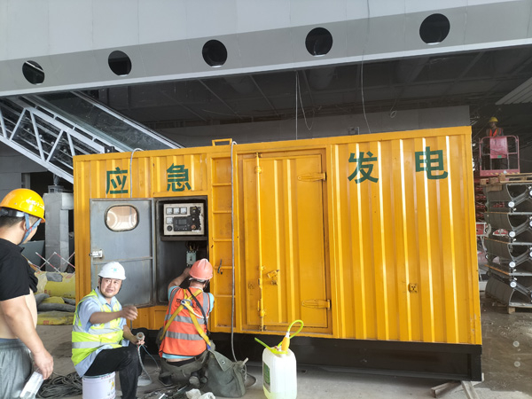 淮阳怎样判断空气滤清器是否需要更换？